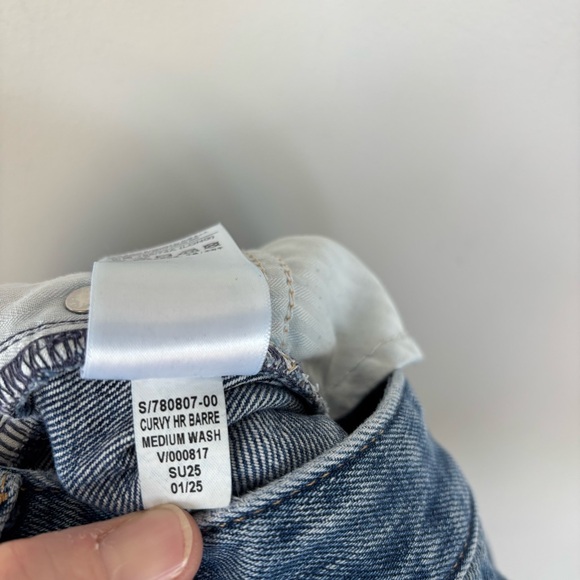 Gap Curvy Barrel High Rise Jeans Size 29/8L - Picture 5 of 8